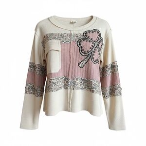 POL Women’s Waffle Knit Studded Long Sleeve Shirt. Size L